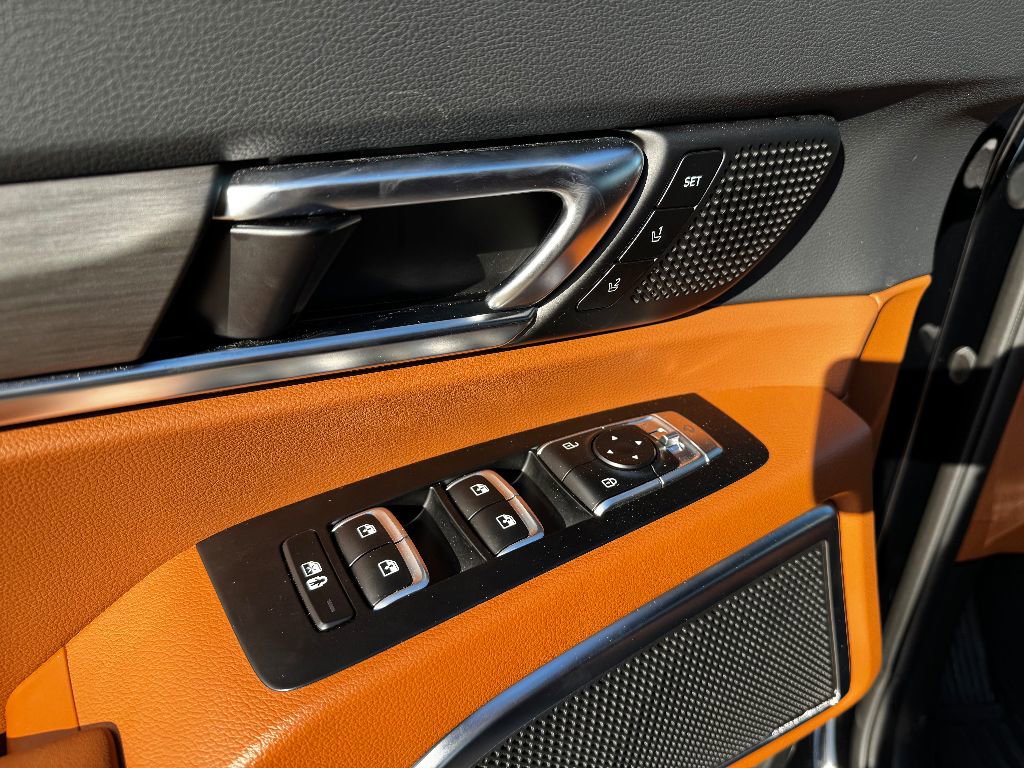 Used 2024 Kia Telluride SX X-Line image 17