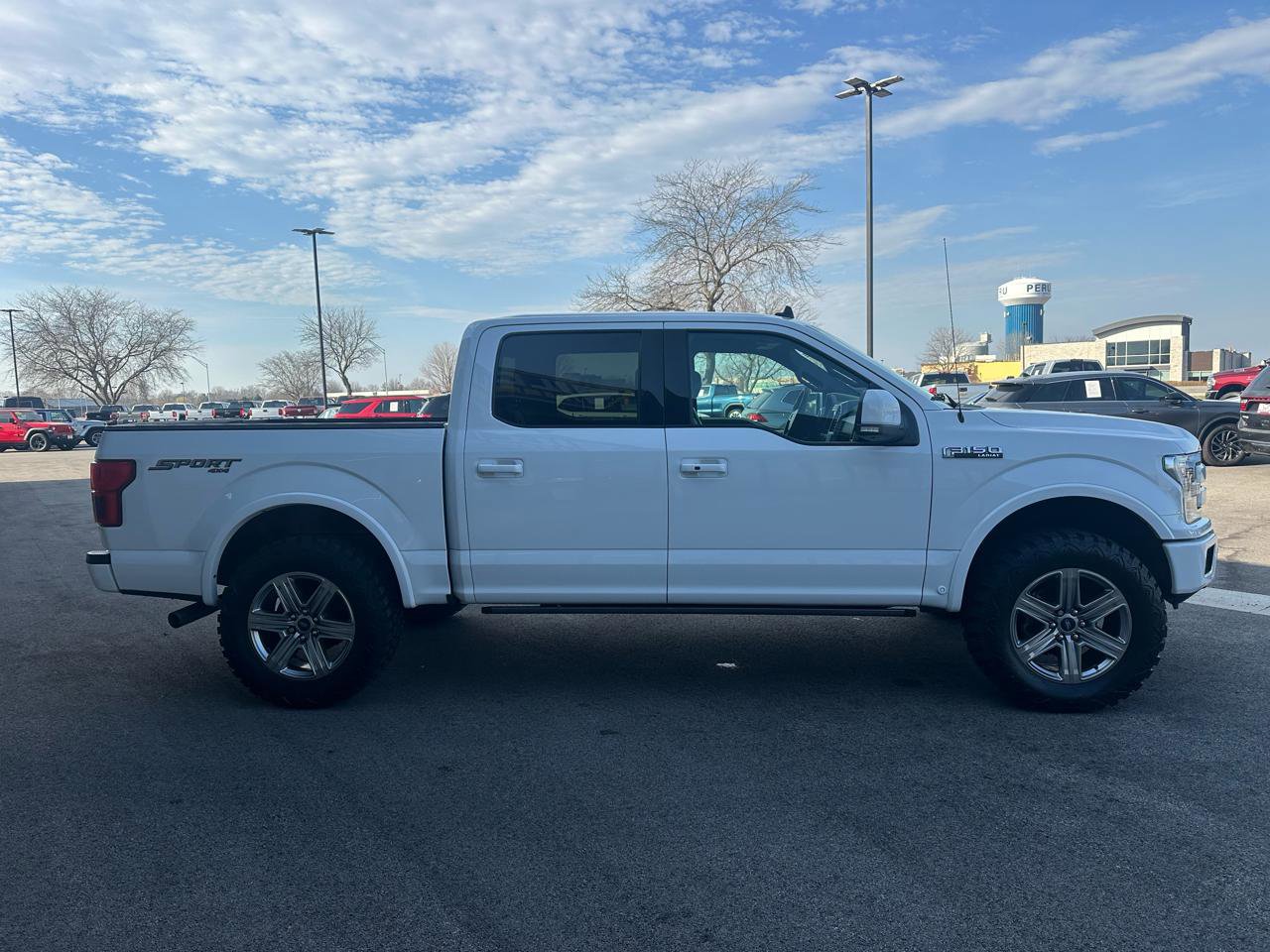Used 2019 Ford F150 Lariat w/ Equipment Group 502A Luxury image 8