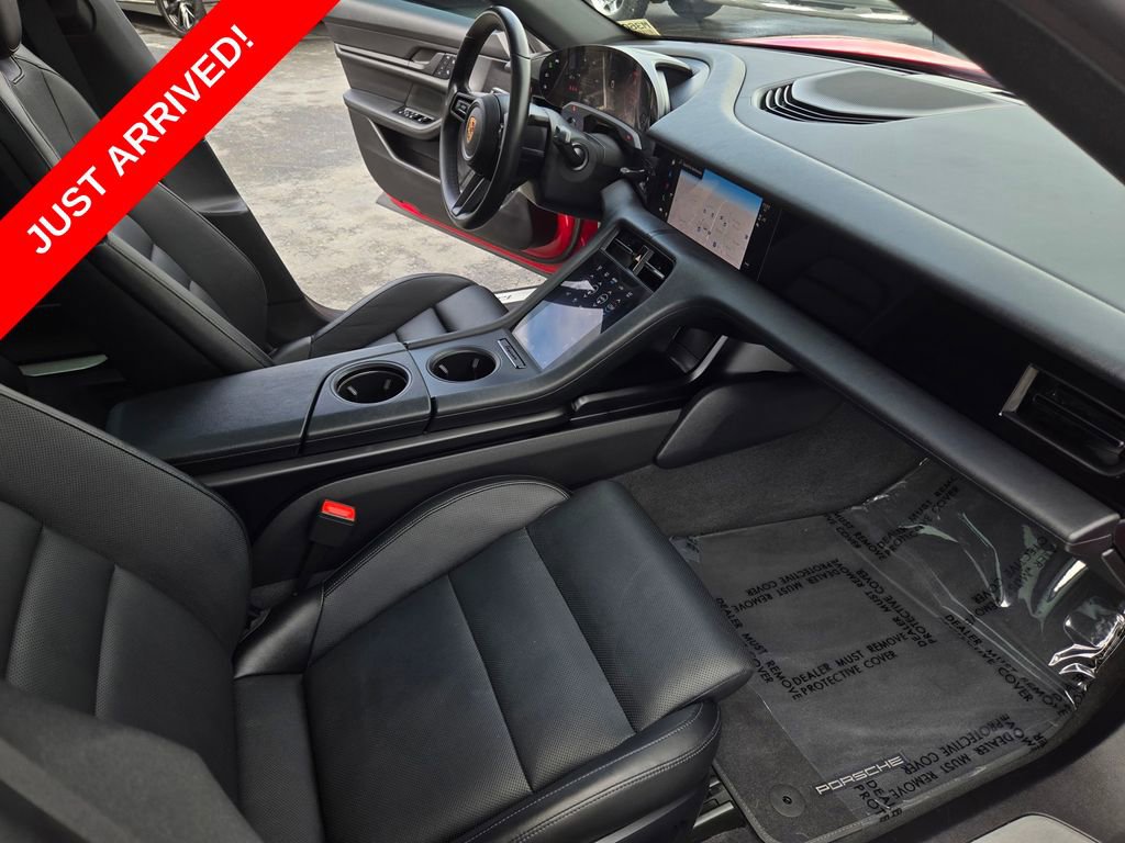 Used 2022 Porsche Taycan 4S AWD/4WD image 11
