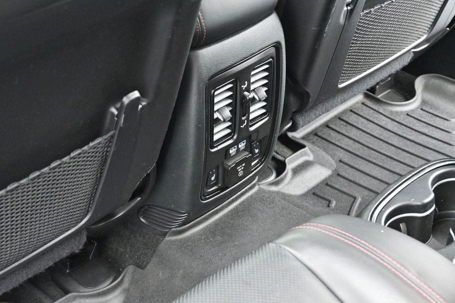 Used 2022 Dodge Durango R/T AWD/4WD image 31