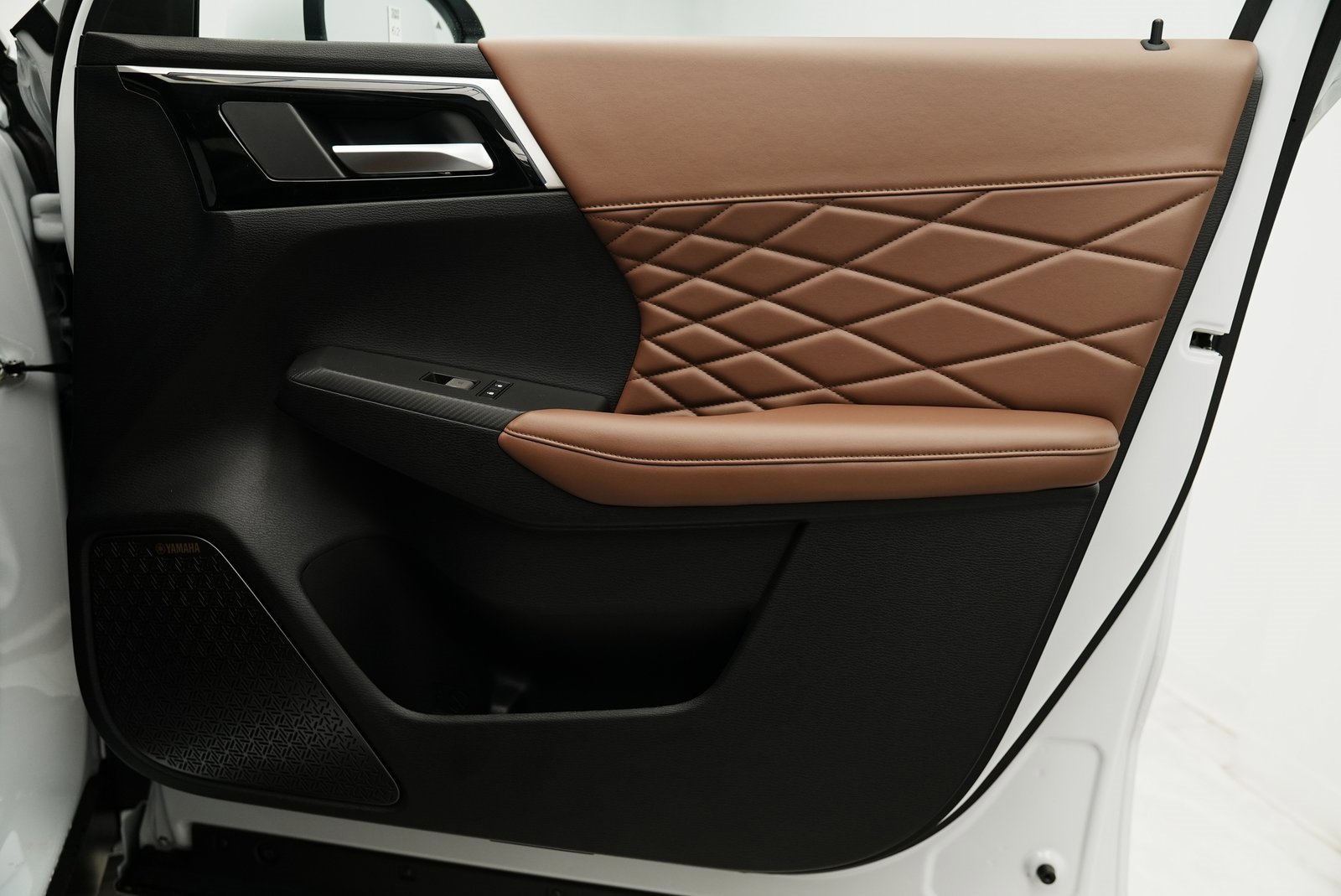 New 2025 Mitsubishi Outlander SEL image 18