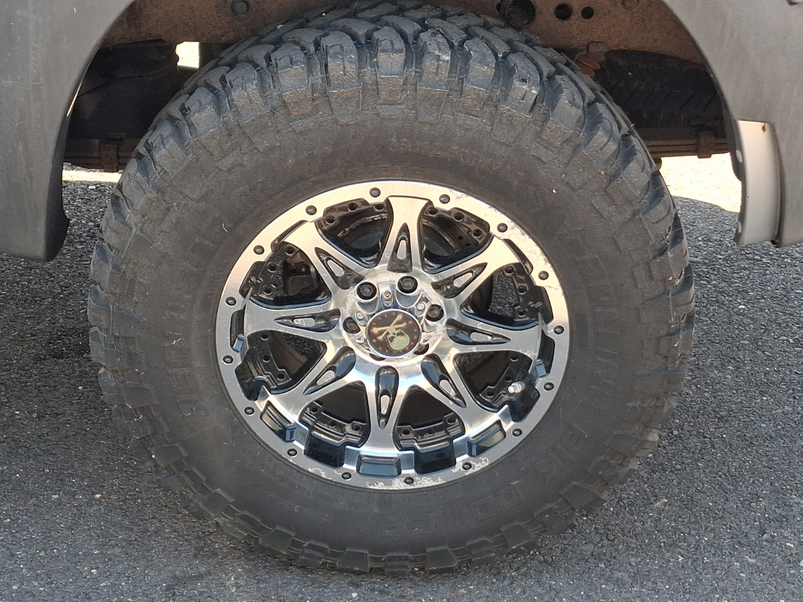 Used 2006 Nissan Frontier LE AWD/4WD image 8