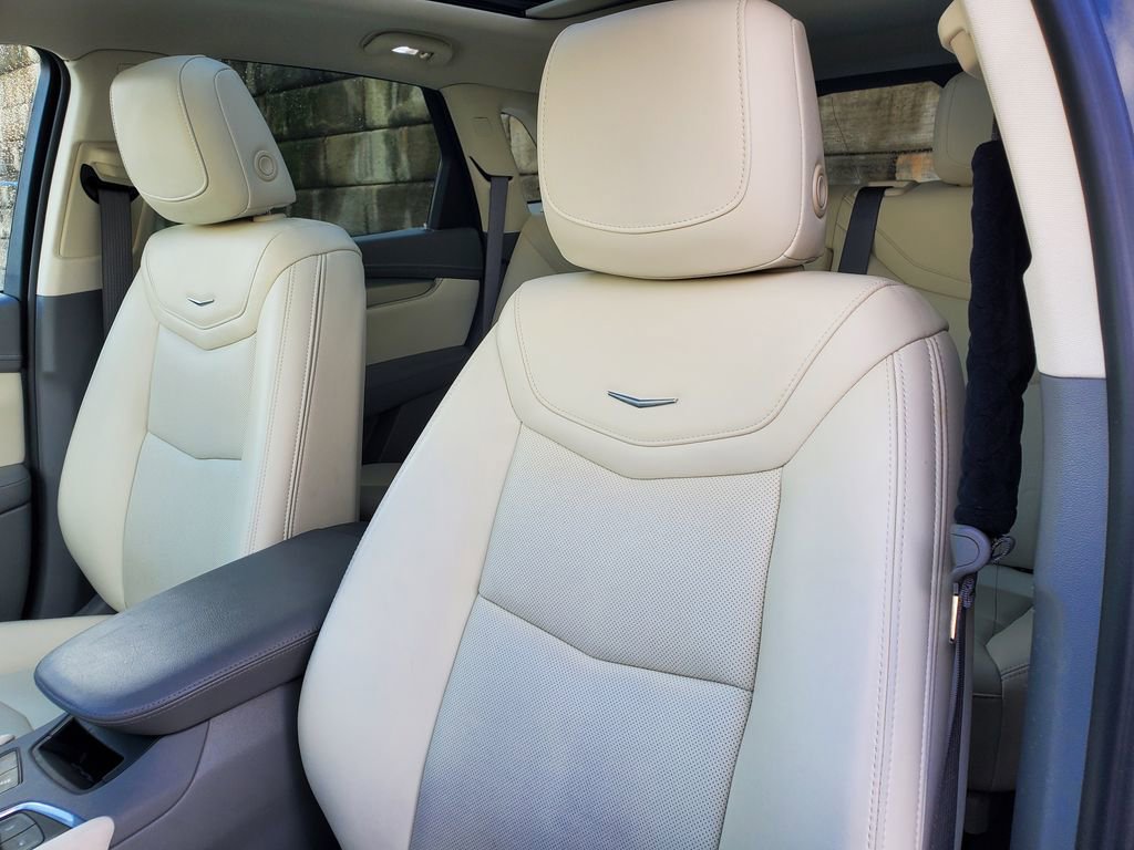 Certified 2023 Cadillac XT5 Premium Luxury image 43