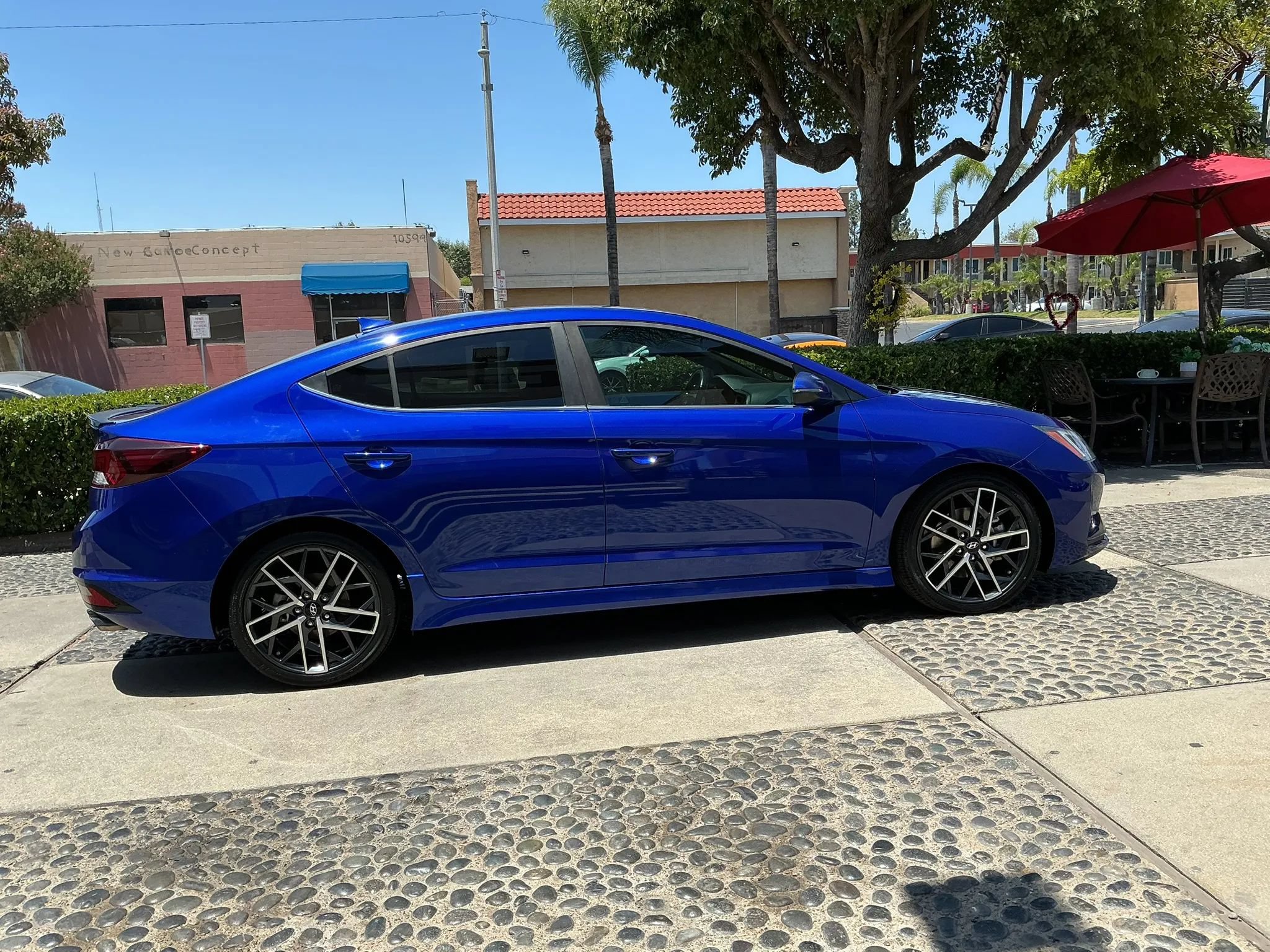 Used 2020 Hyundai Elantra Sport w/ Cargo Package (C1) FWD image 4