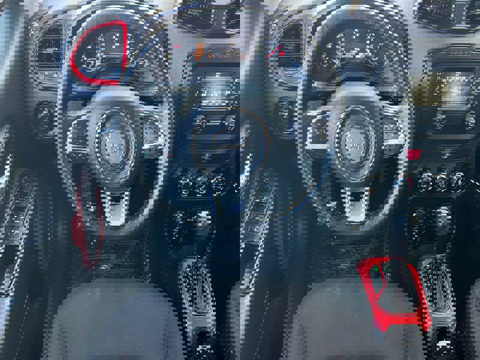 Used 2016 Jeep Renegade Trailhawk image 15