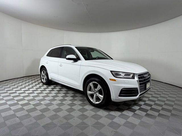 Used 2020 Audi Q5 Premium Plus w/ Premium Plus Package