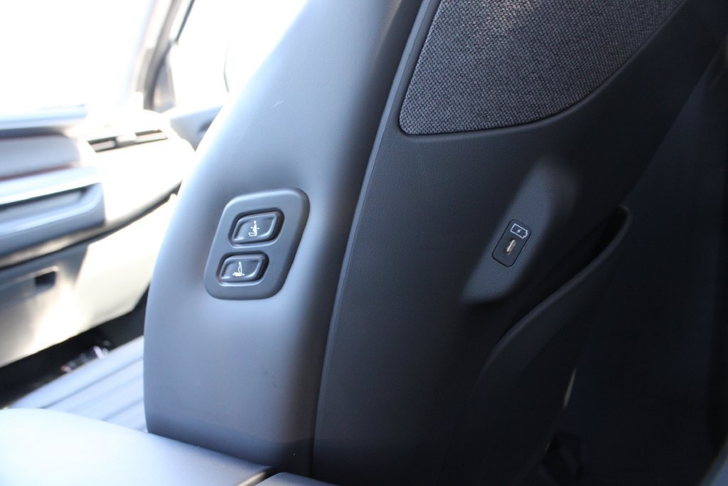 Used 2024 Kia EV9 Land AWD/4WD image 23