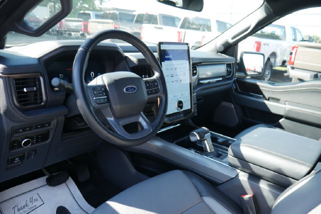 Used 2023 Ford F150 Lightning Lariat AWD/4WD image 17