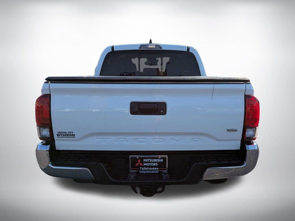 Used 2021 Toyota Tacoma SR5 RWD image 5