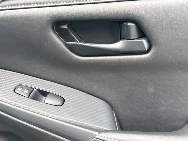 Used 2025 Nissan Sentra S image 19