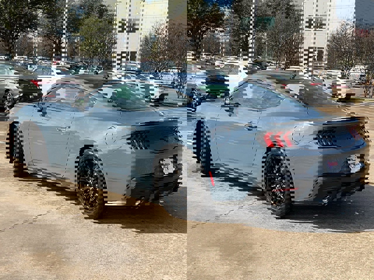 Used 2025 Ford Mustang Coupe image 8