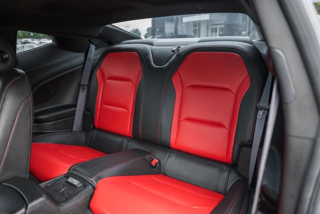 Used 2016 Chevrolet Camaro SS RWD image 35