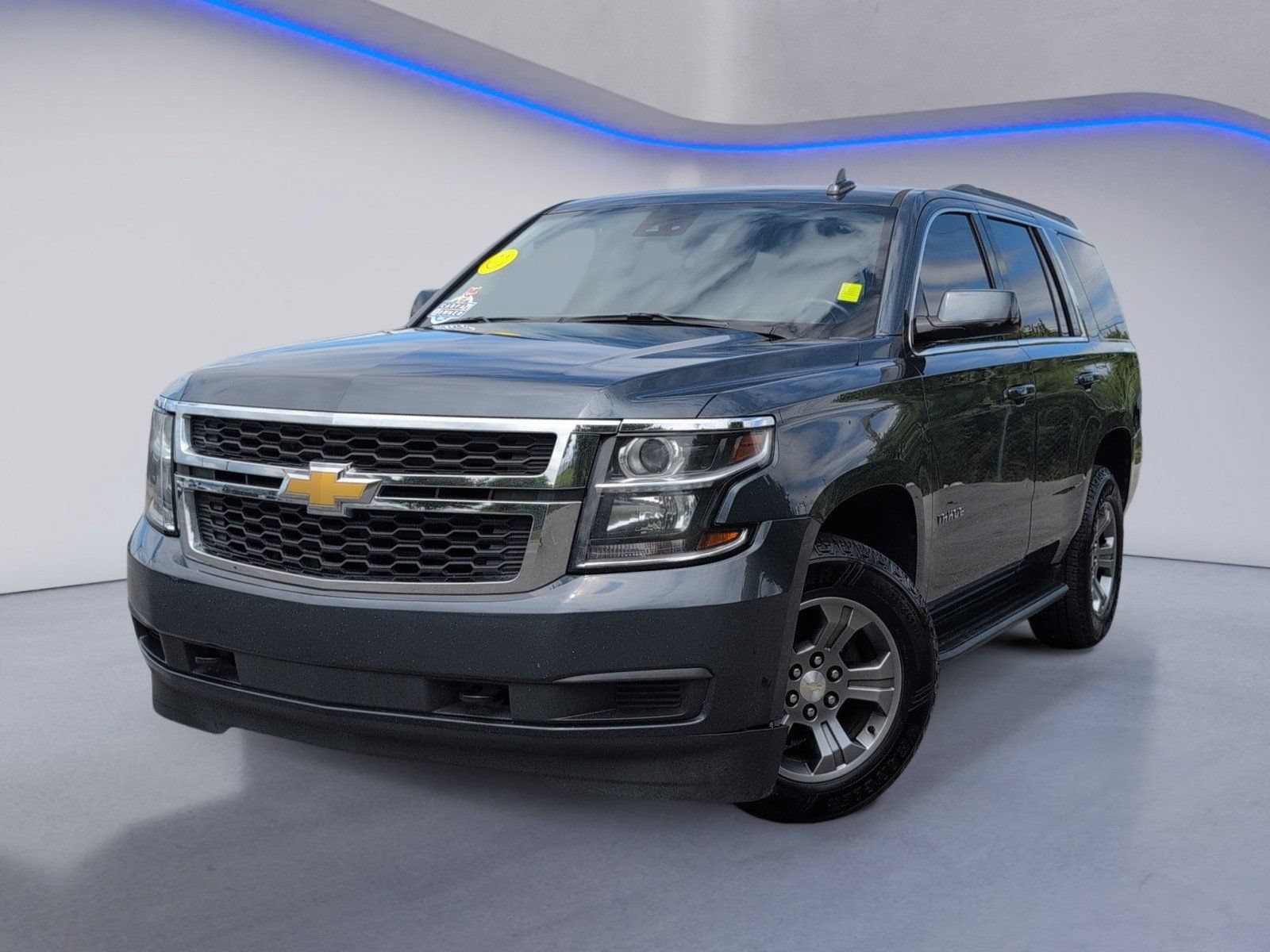 Used 2020 Chevrolet Tahoe LS w/ Max Trailering Package AWD/4WD image 2