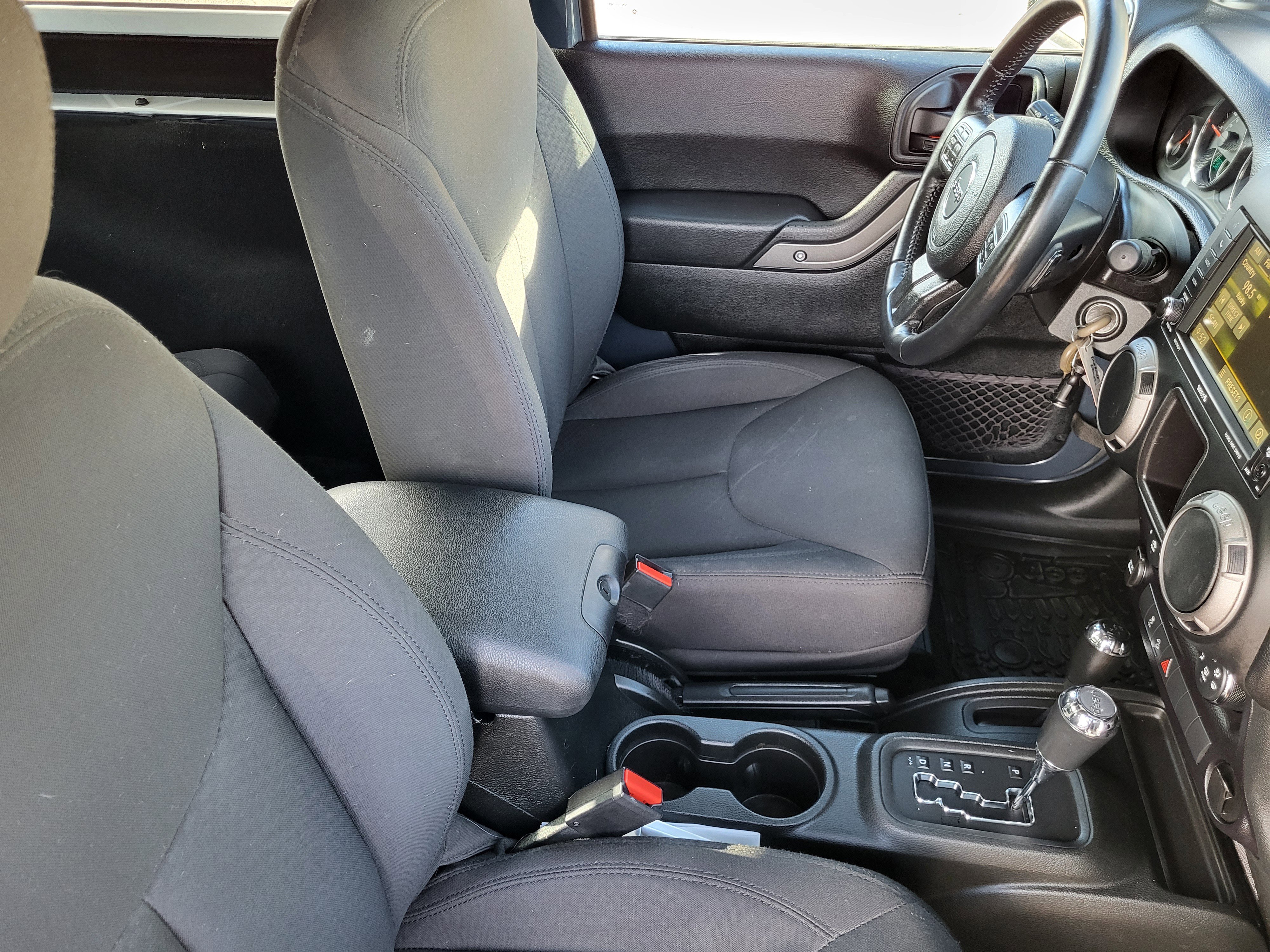 Used 2016 Jeep Wrangler Sport image 13