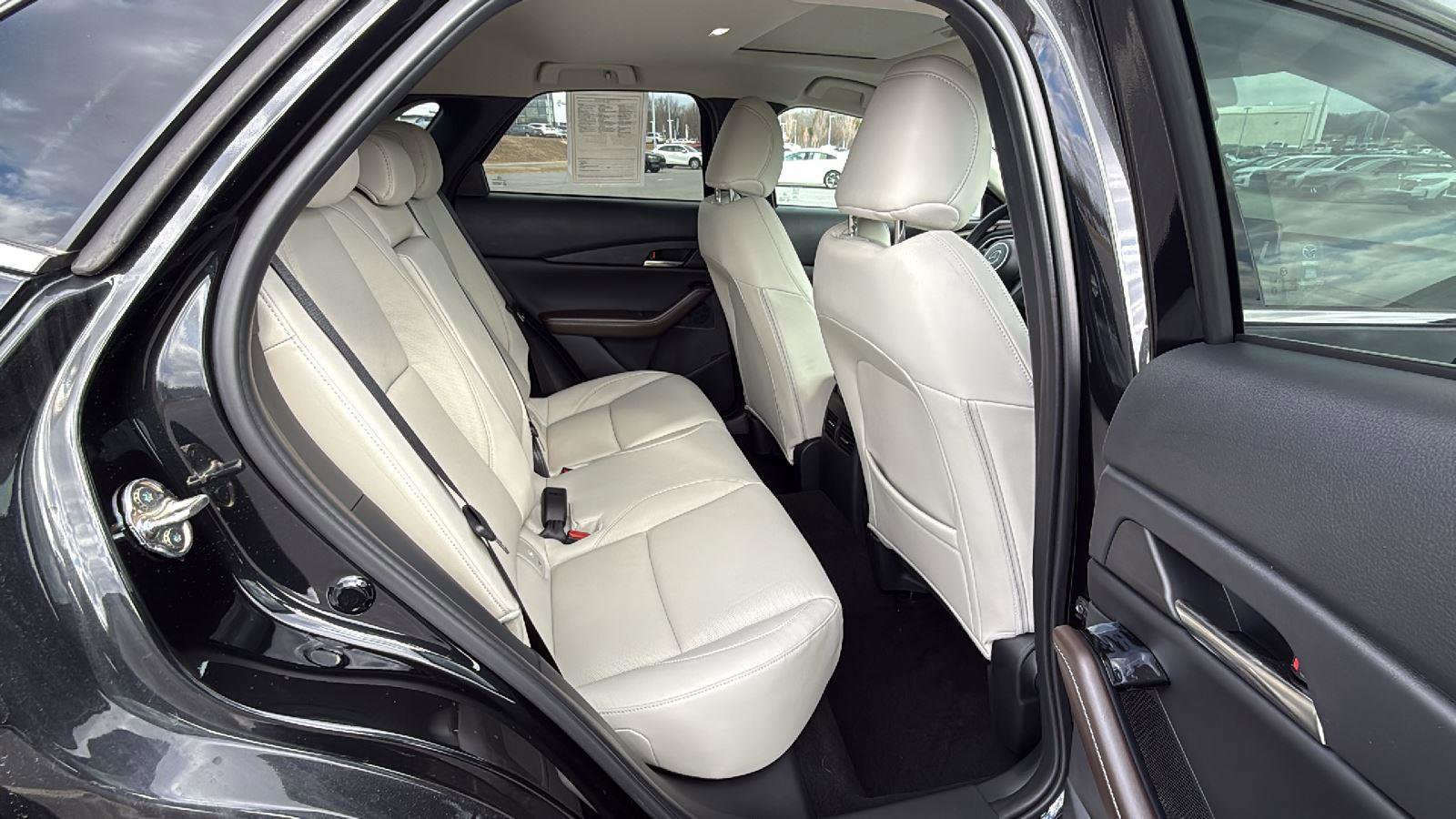 Certified 2025 MAZDA CX-30 2.5 Turbo w/ Premium Plus Pkg image 19