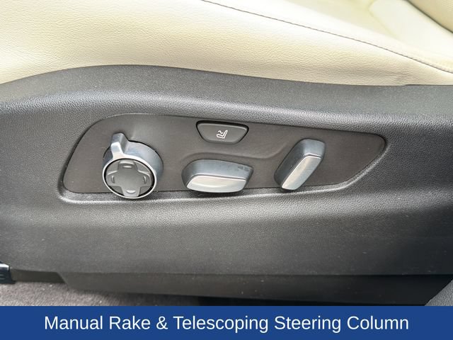 Used 2023 Cadillac XT4 Sport FWD image 21