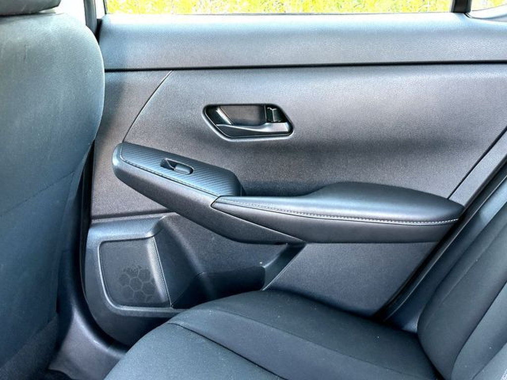Used 2025 Nissan Sentra S FWD image 20