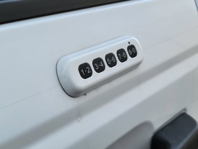 Used 2022 Ford Bronco Raptor image 42