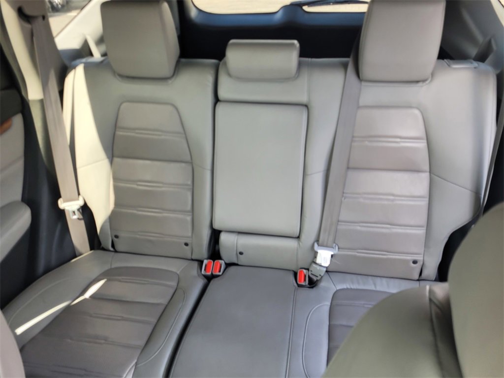 Used 2020 Honda CR-V Touring image 12