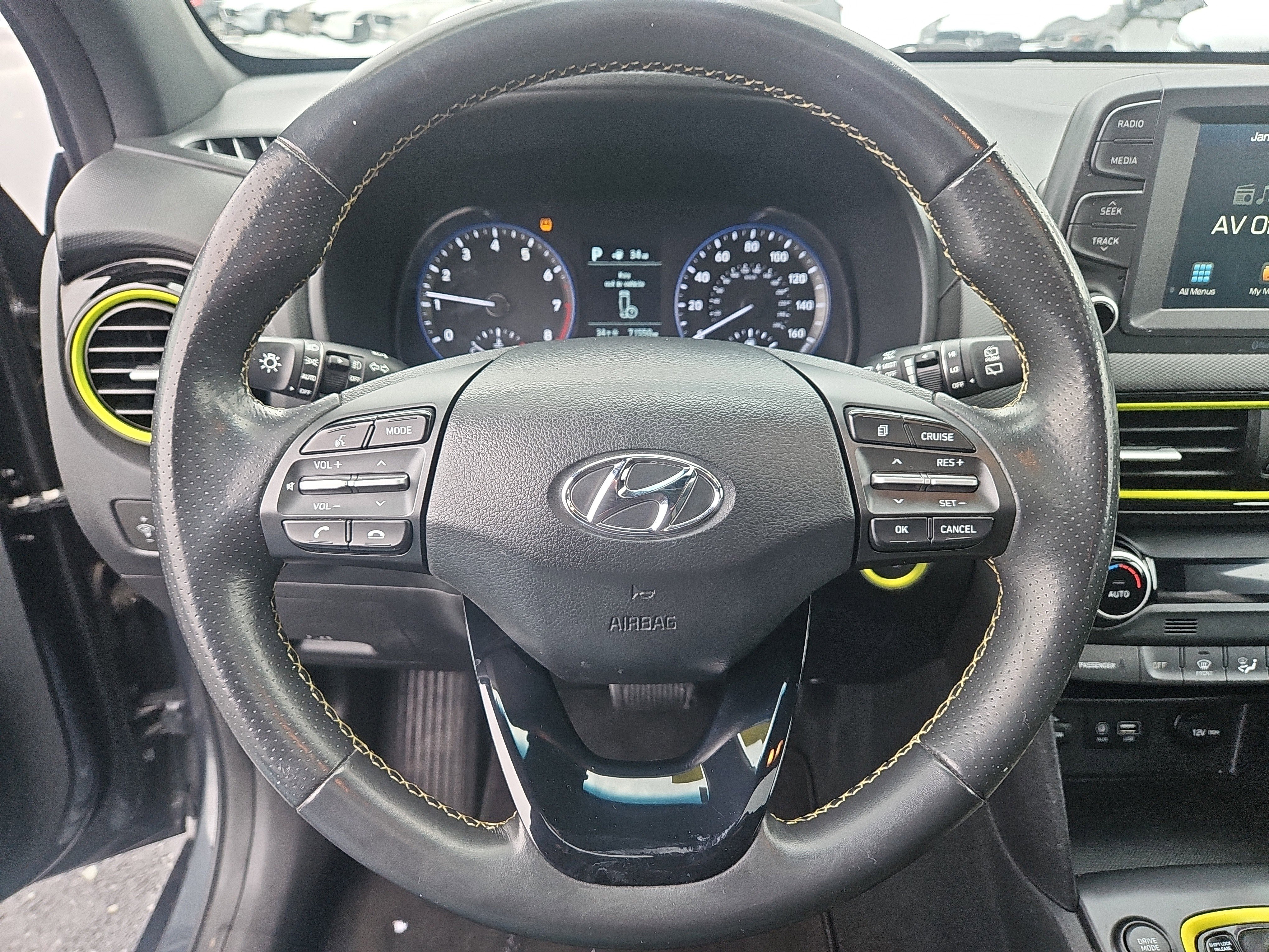 Used 2018 Hyundai Kona Limited image 19