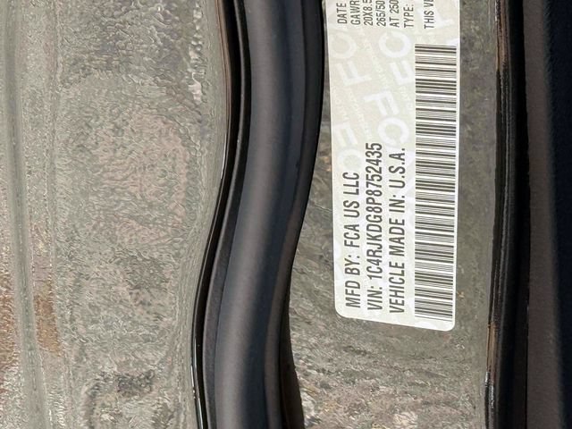 Used 2023 Jeep Grand Cherokee L Overland AWD/4WD image 19