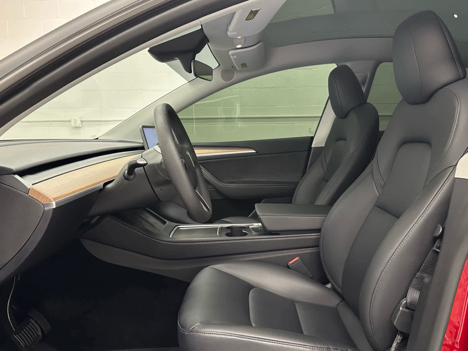 Used 2024 Tesla Model Y Long Range image 10