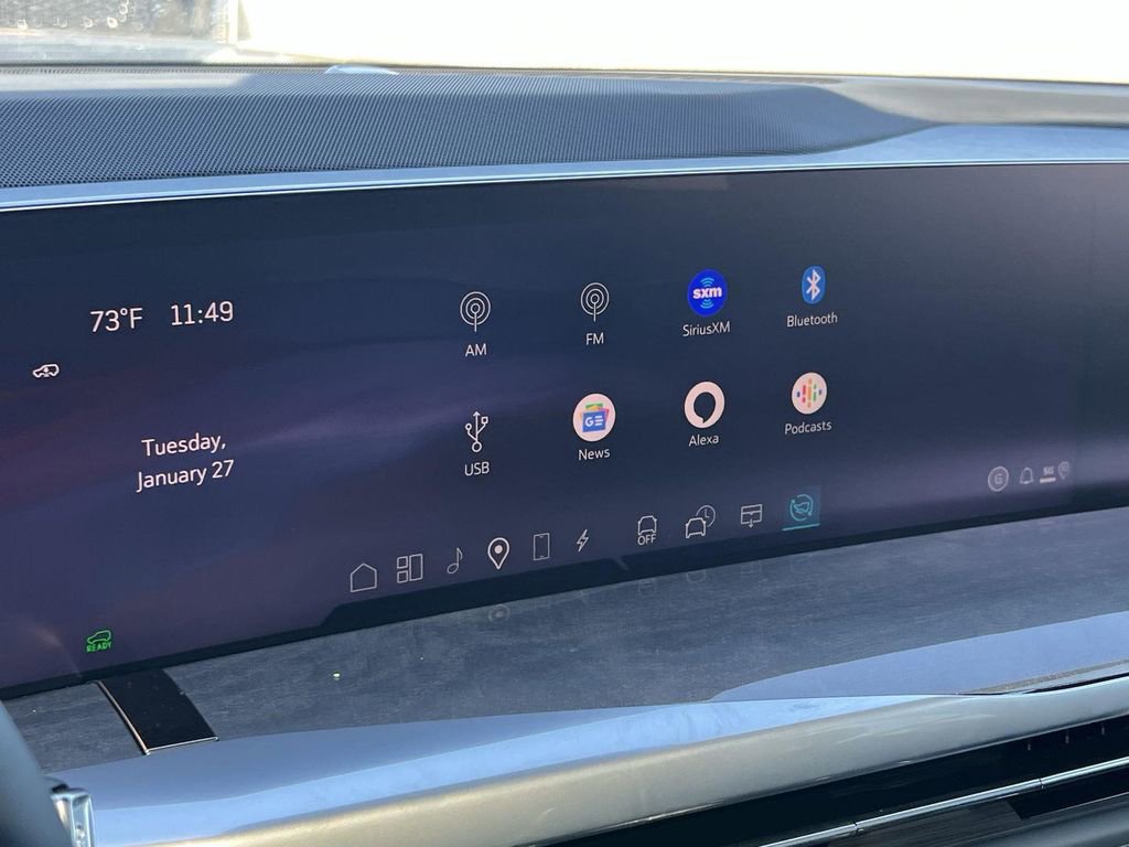 New 2025 Cadillac Escalade IQ Luxury 2 image 18