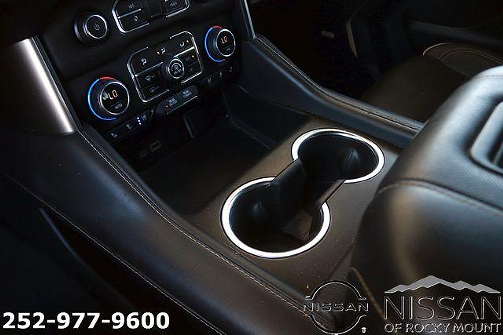 Used 2023 Chevrolet Suburban Premier RWD image 23