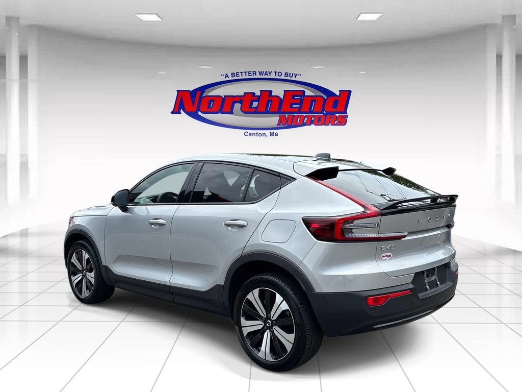 Used 2023 Volvo C40 P8 Recharge Plus w/ Climate Package AWD/4WD image 5