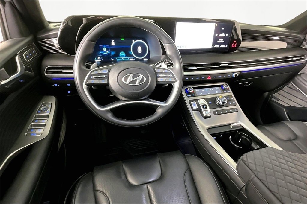Used 2024 Hyundai Palisade Calligraphy image 8