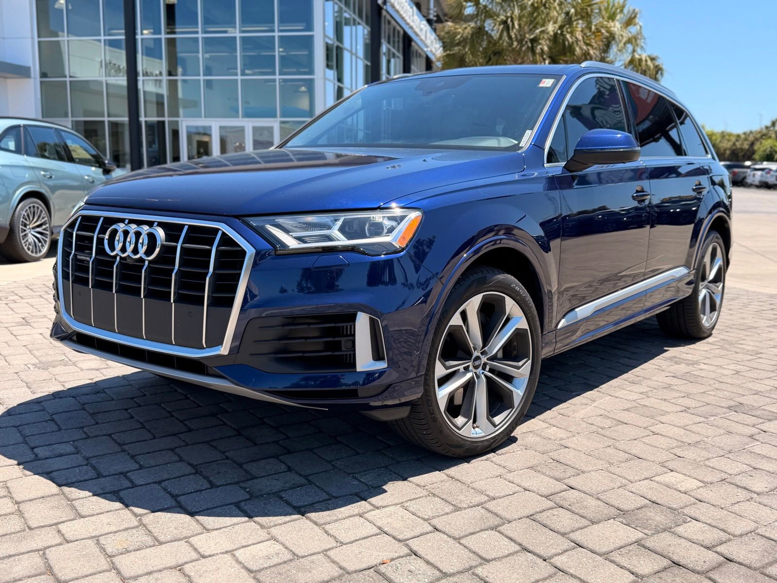 Used 2020 Audi Q7 3.0T Premium Plus AWD/4WD image 1