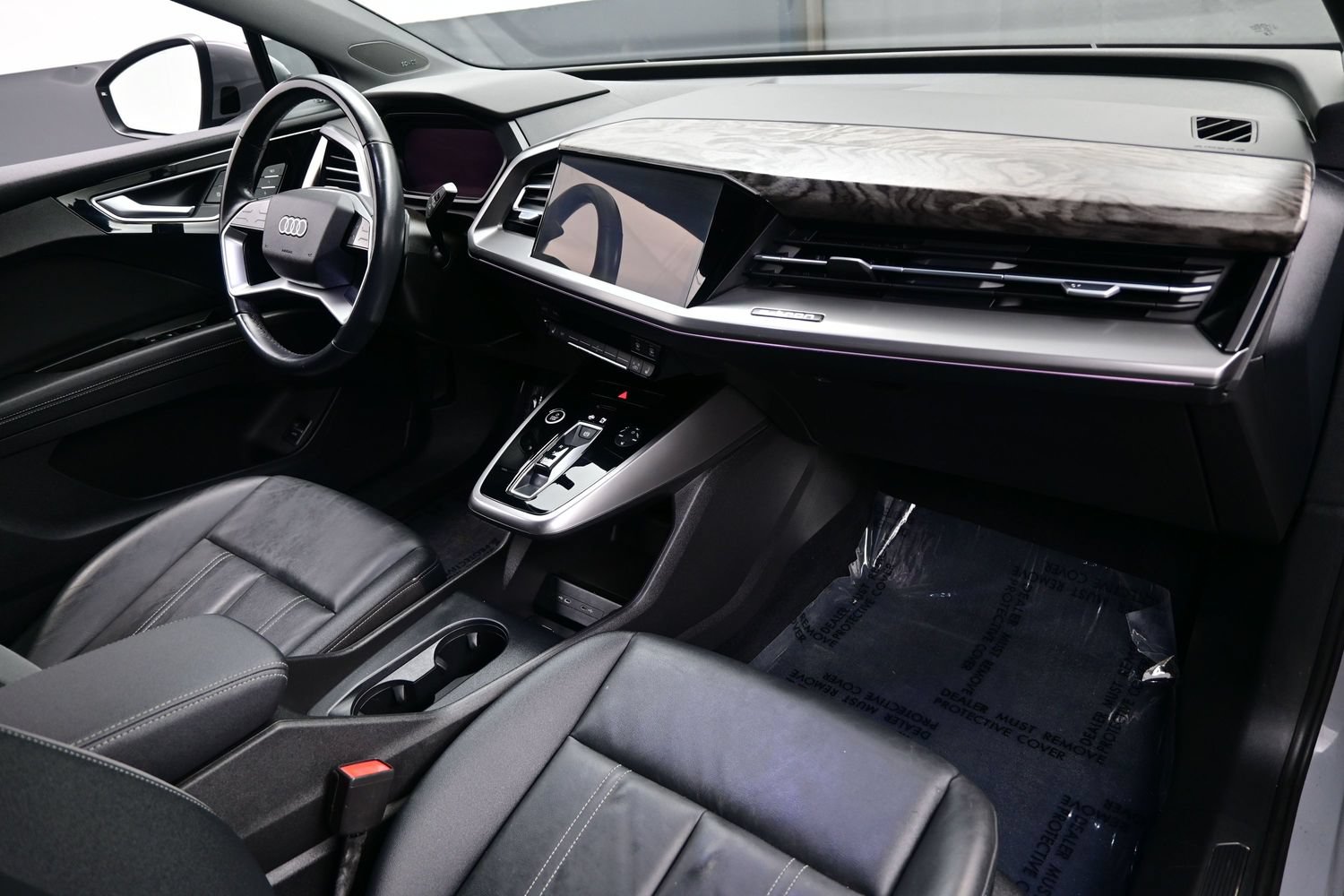 Used 2023 Audi Q4 e-tron Premium Plus w/ Premium Plus AWD/4WD image 15