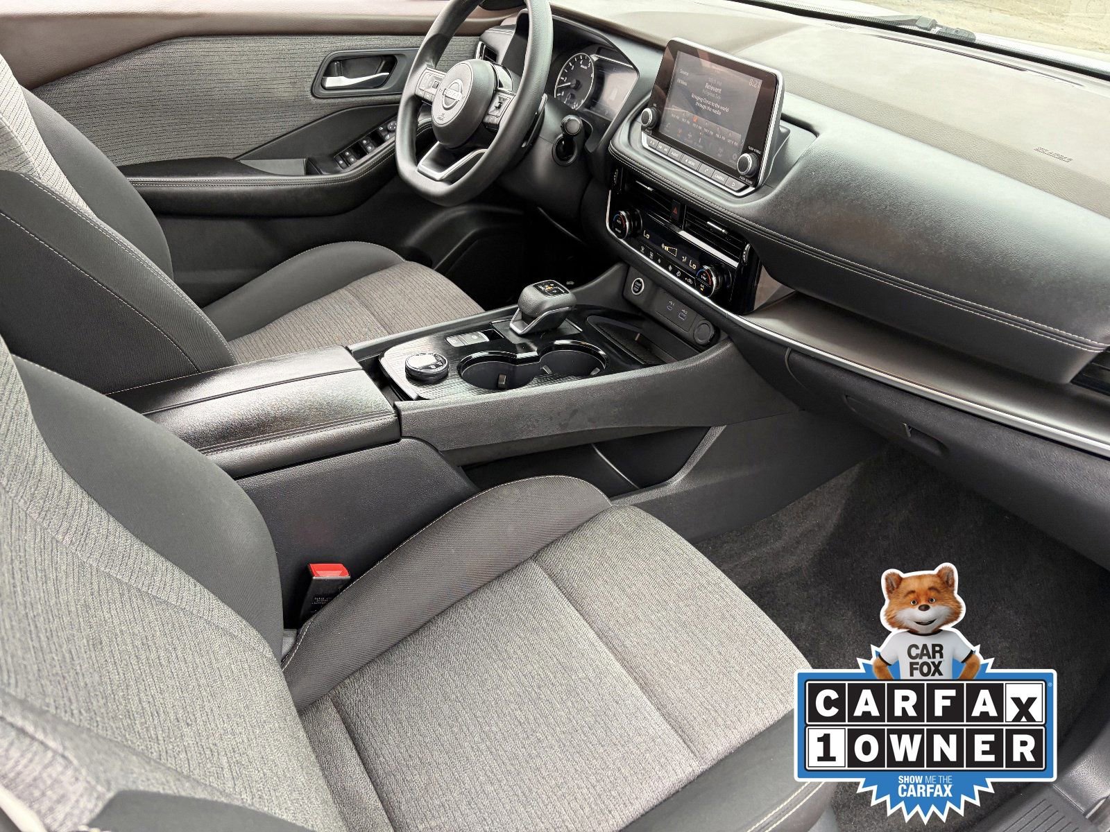 Used 2023 Nissan Rogue SV image 13