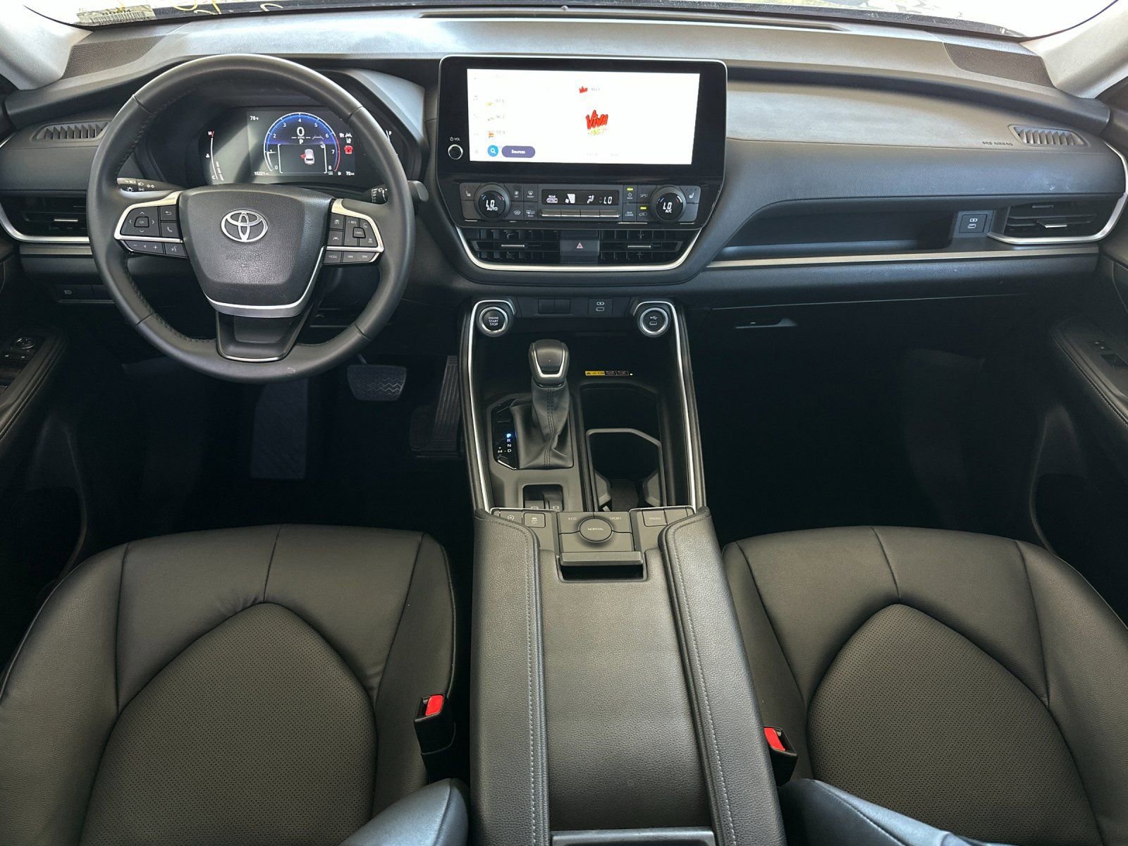 Used 2025 Toyota Grand Highlander FWD image 12