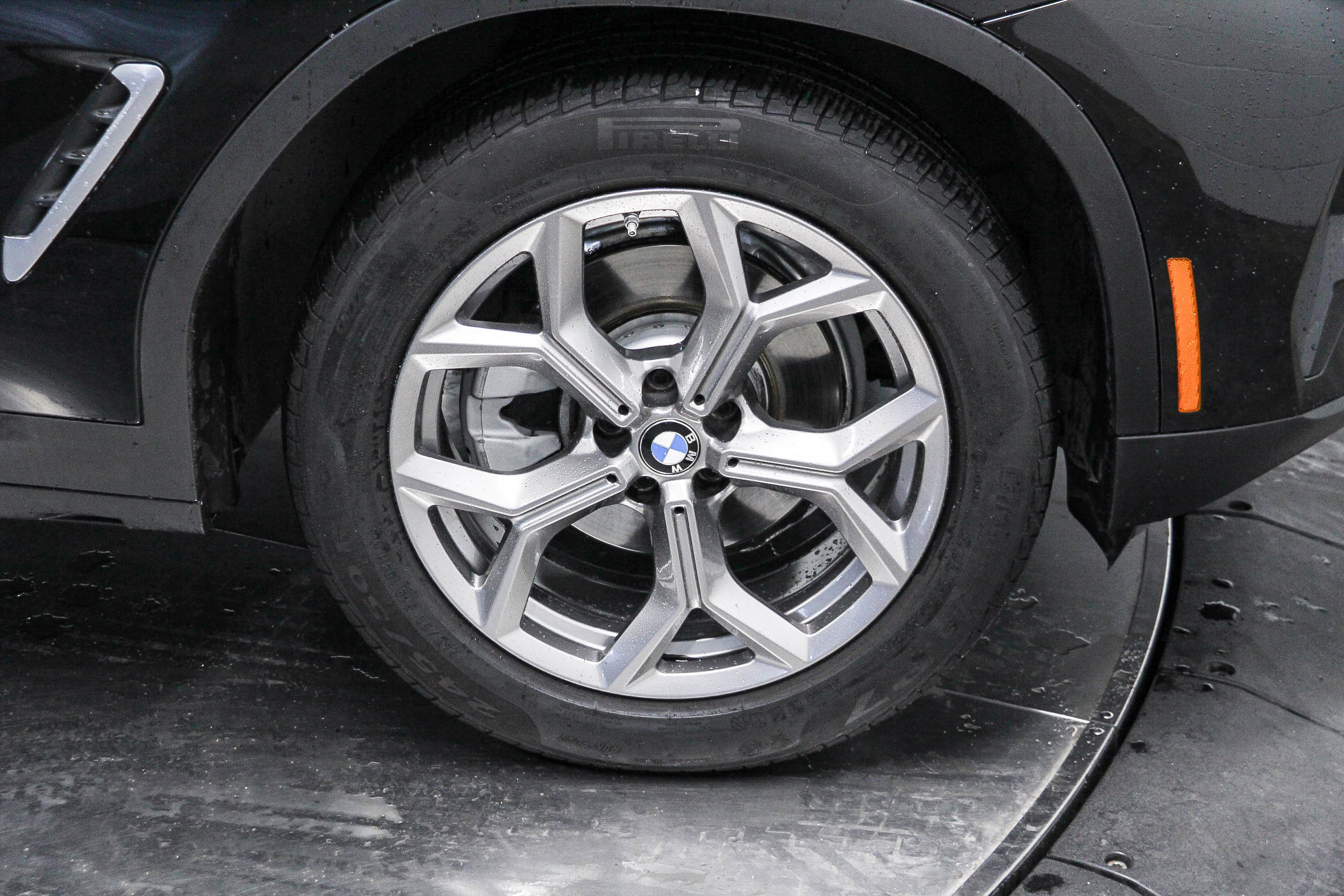 Used 2022 BMW X3 sDrive30i w/ Convenience Package image 9