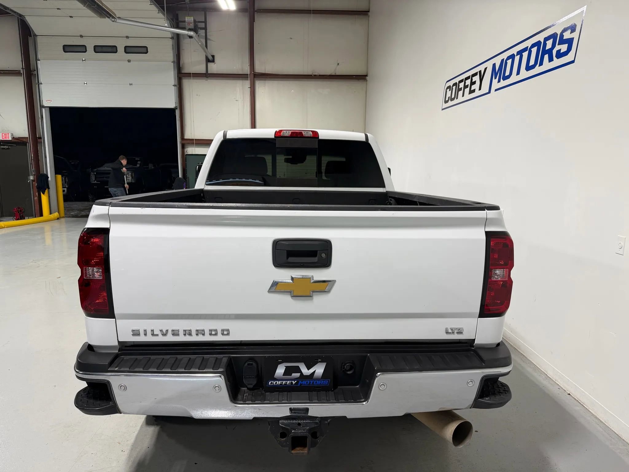 Used 2018 Chevrolet Silverado 2500 LTZ w/ Duramax Plus Package AWD/4WD image 20