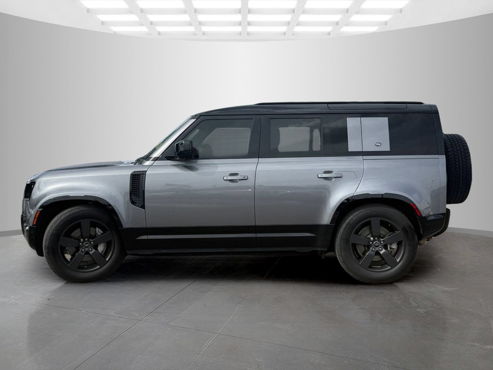 Used 2022 Land Rover Defender 110 X-Dynamic HSE AWD/4WD image 8