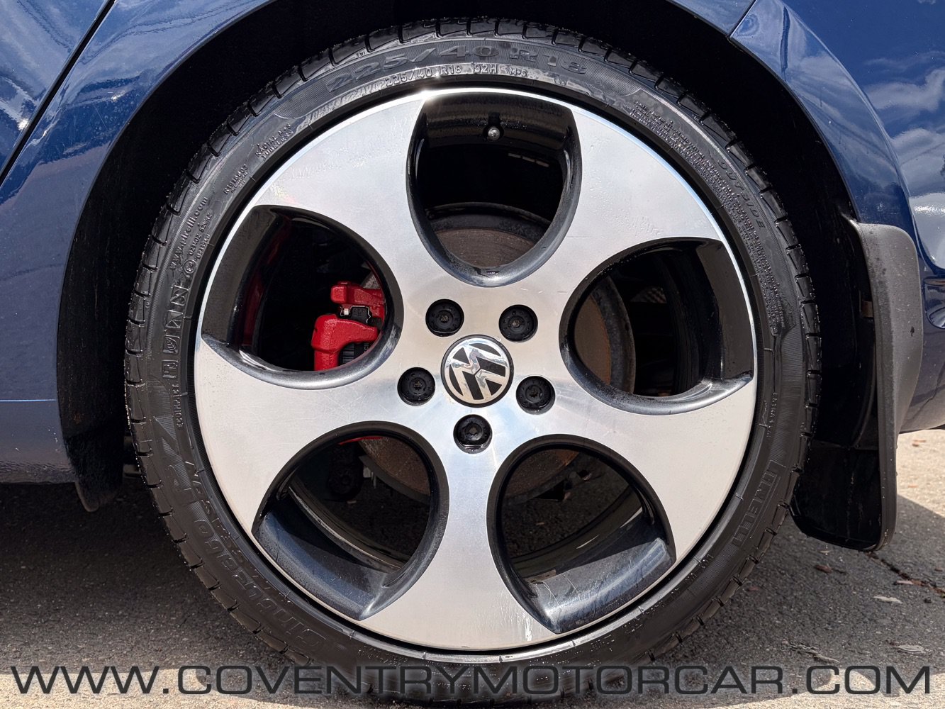 Used 2012 Volkswagen Golf 4-Door FWD image 9