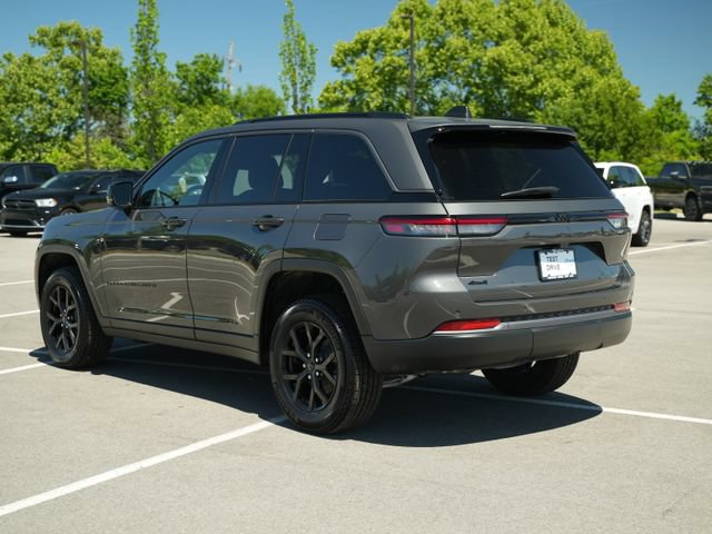 New 2026 Jeep Grand Cherokee Altitude AWD/4WD image 5