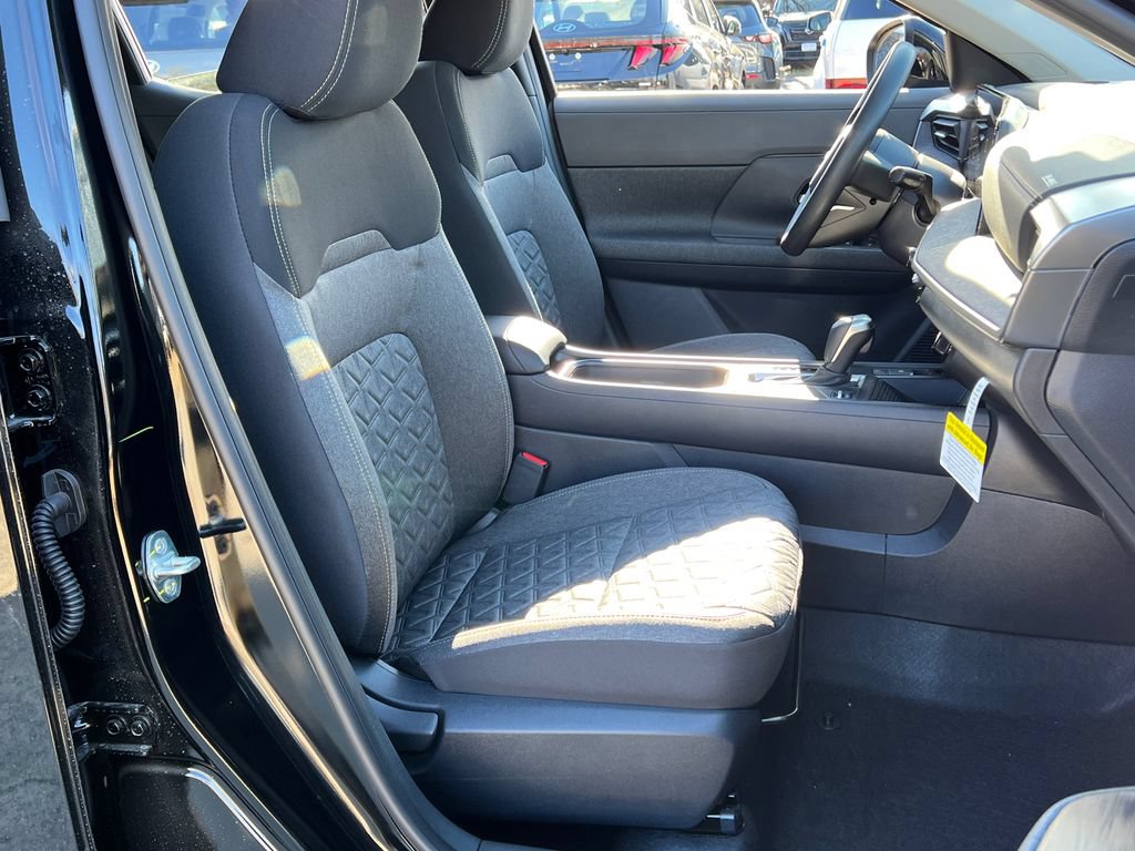 New 2026 Nissan Kicks SV w/ Cold Weather Package AWD/4WD image 21