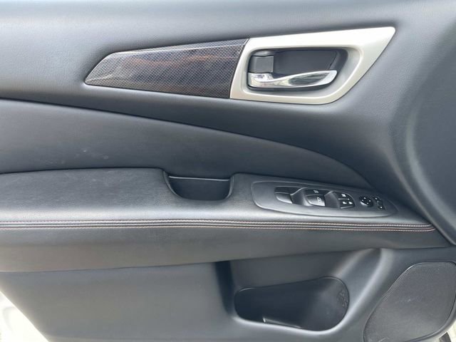 Used 2020 Nissan Pathfinder SV w/ Rock Creek Edition FWD image 27