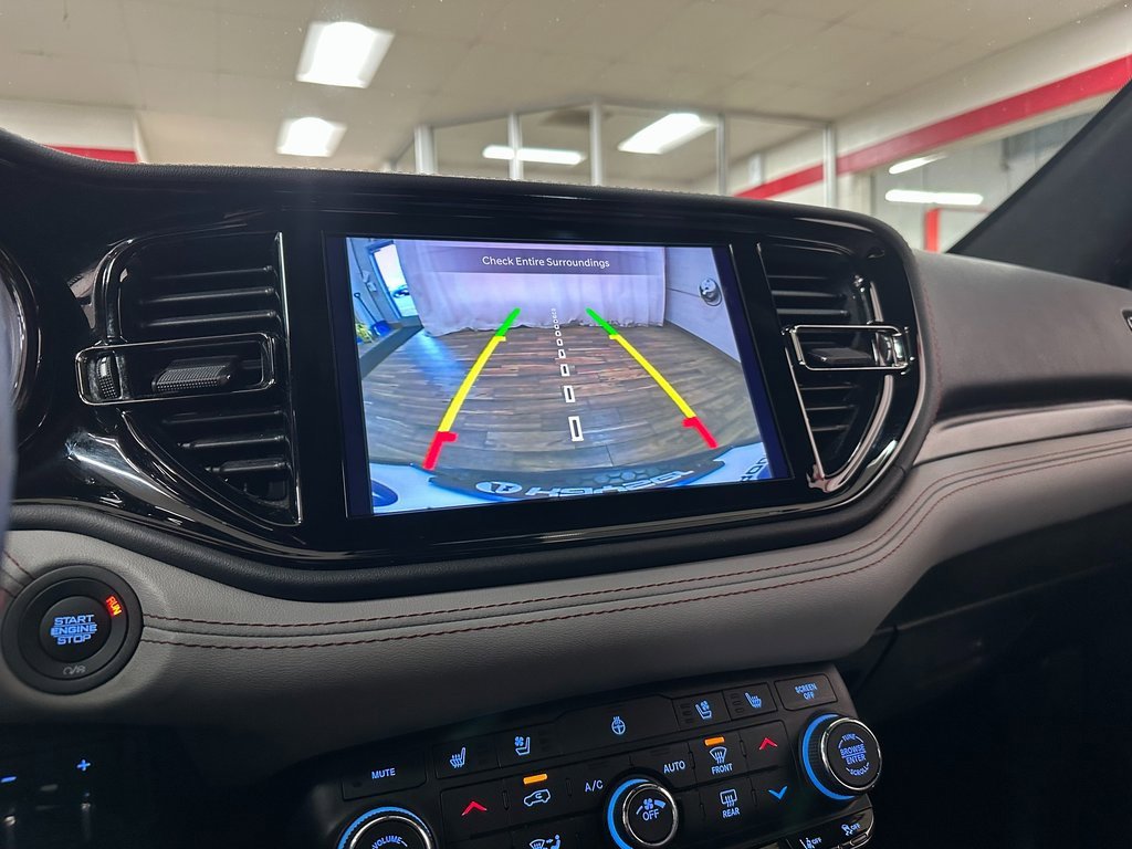 Certified 2024 Dodge Durango R/T image 30