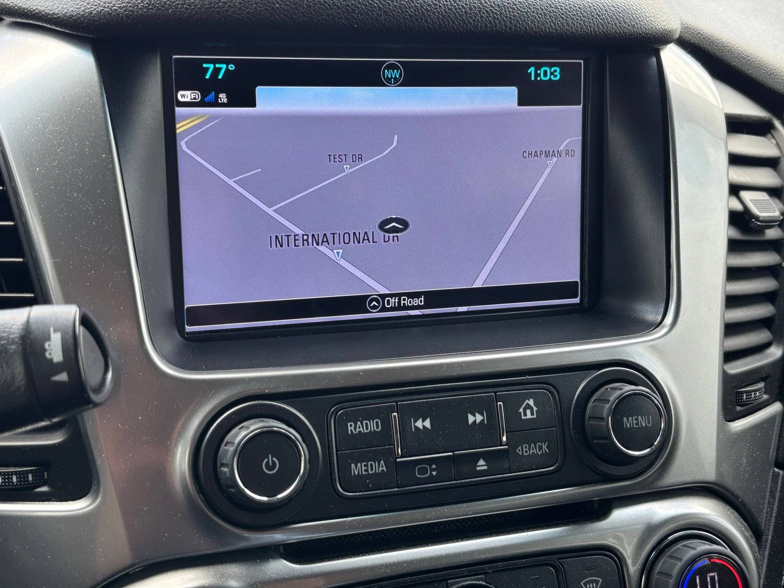 Used 2017 Chevrolet Suburban Premier AWD/4WD image 13