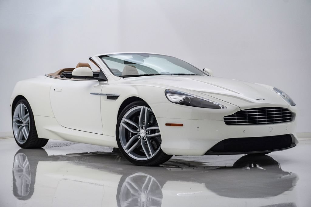 Used 2016 Aston Martin DB9 GT RWD image 1