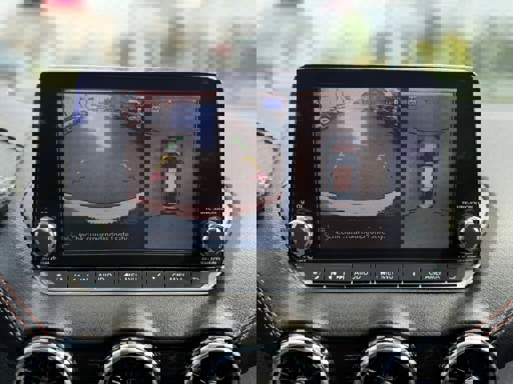 Used 2021 Nissan Sentra SR w/ SR Premium Package image 19