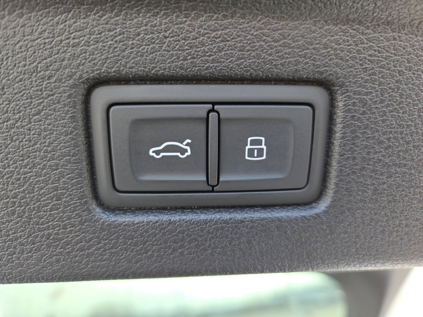 Used 2019 Audi S5 Premium Plus w/ Premium Plus image 22