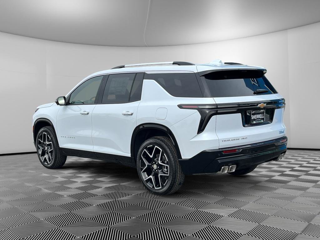 New 2026 Chevrolet Traverse High Country image 3