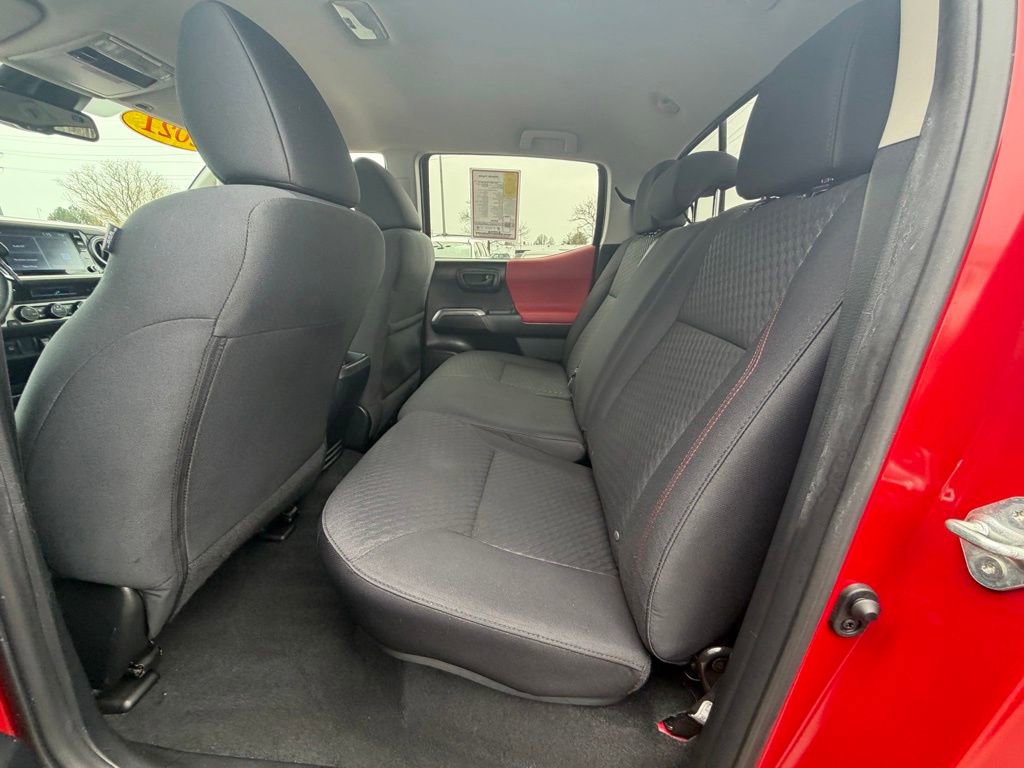 Certified 2021 Toyota Tacoma SR5 image 32