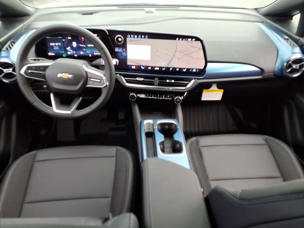 New 2026 Chevrolet Equinox EV LT FWD image 18