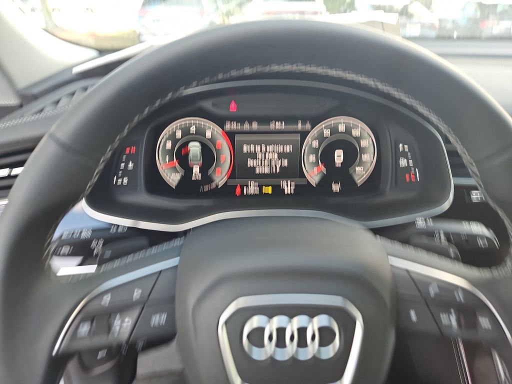 New 2025 Audi Q8 Premium Plus image 12